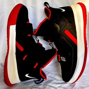Nike LeBron Soldier 13 Bred (black & red)